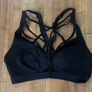 Black Victoria Secret VSX Sport Cage Cross Front Sports Bra 34B Strappy Back